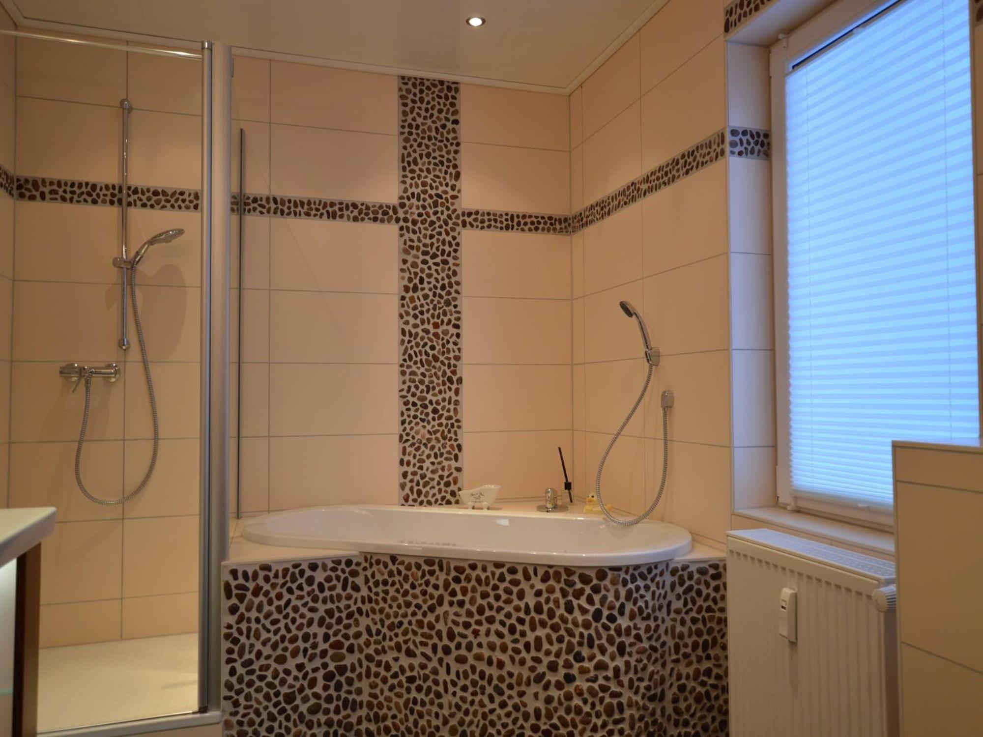 Cosy Apartment In Manderscheid With Balcony Buitenkant foto