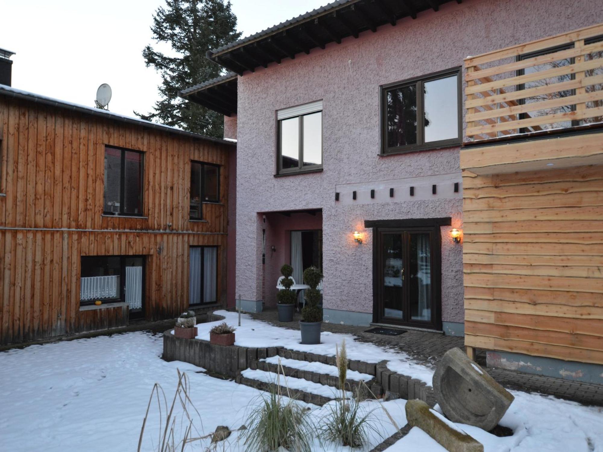 Cosy Apartment In Manderscheid With Balcony Buitenkant foto